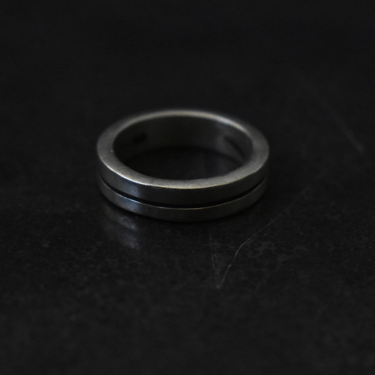 Single Line Band Ring