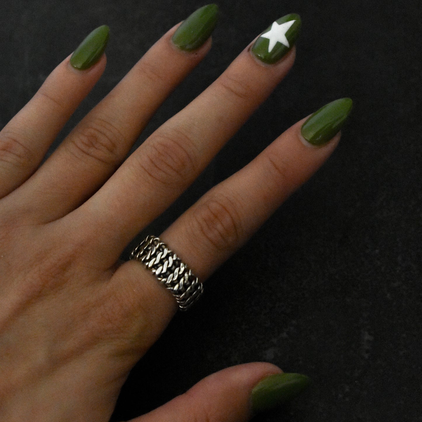 90s Wide Chain Link Band Ring