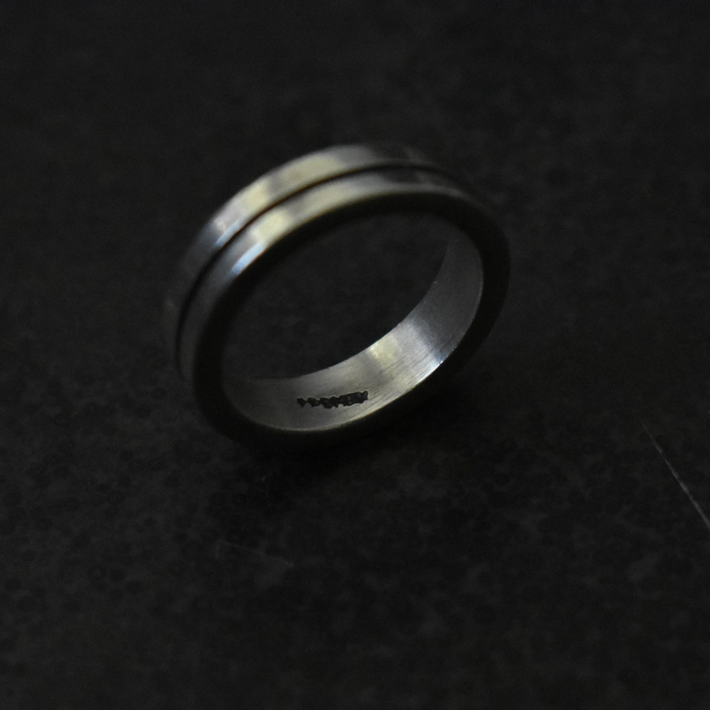 Single Line Band Ring