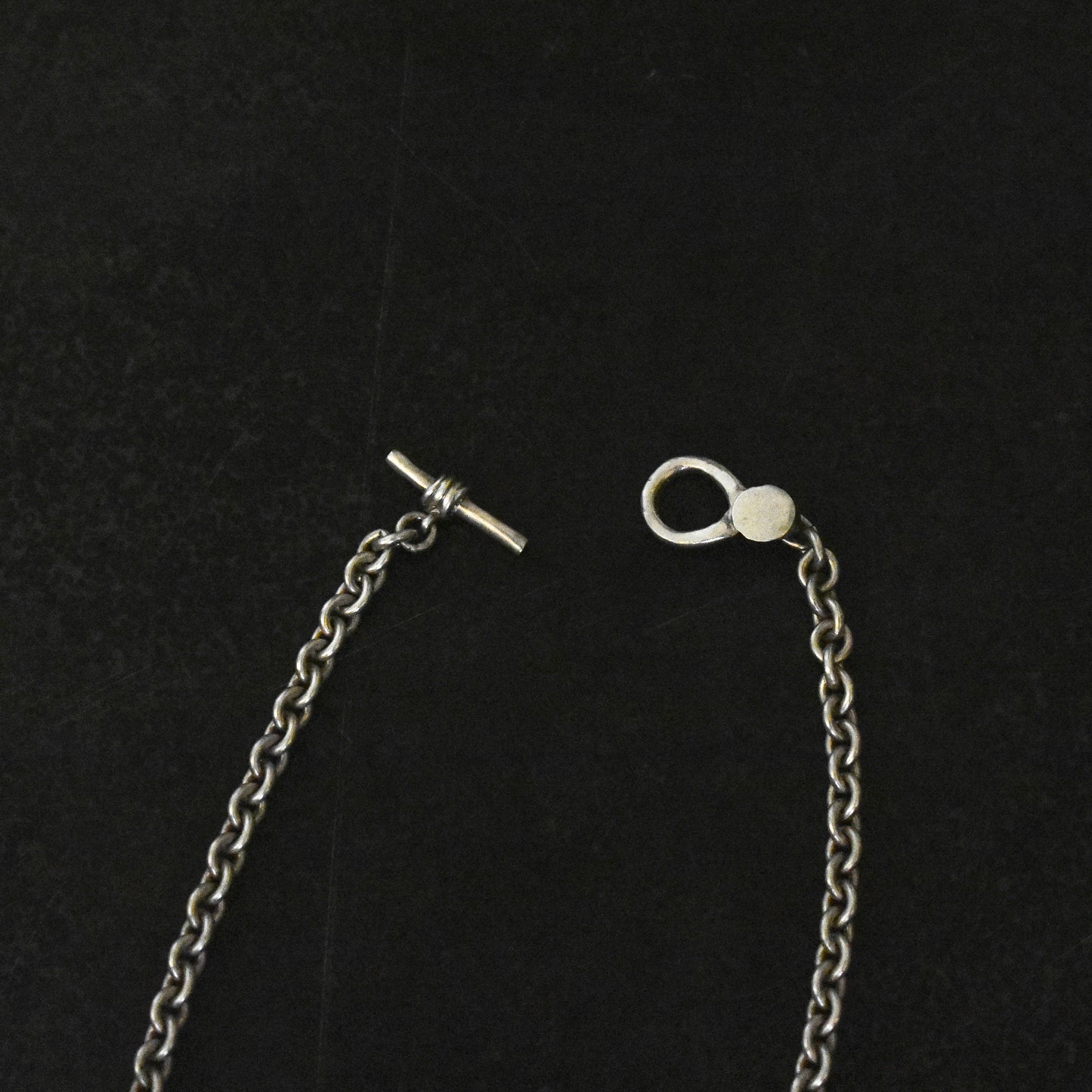 80s Fleur De Lis Choker Toggle Necklace