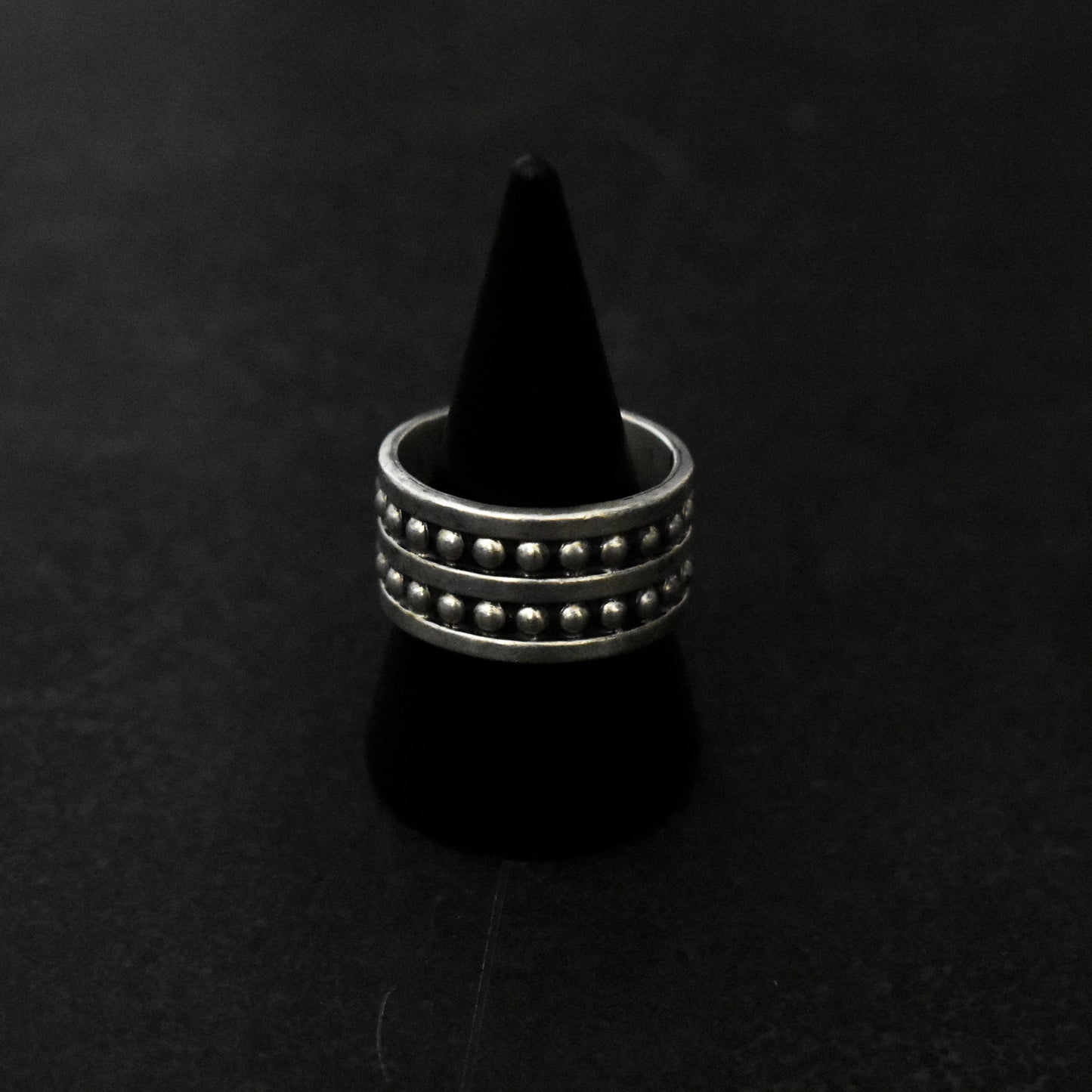 70s Double Dotted Navajo Band Ring