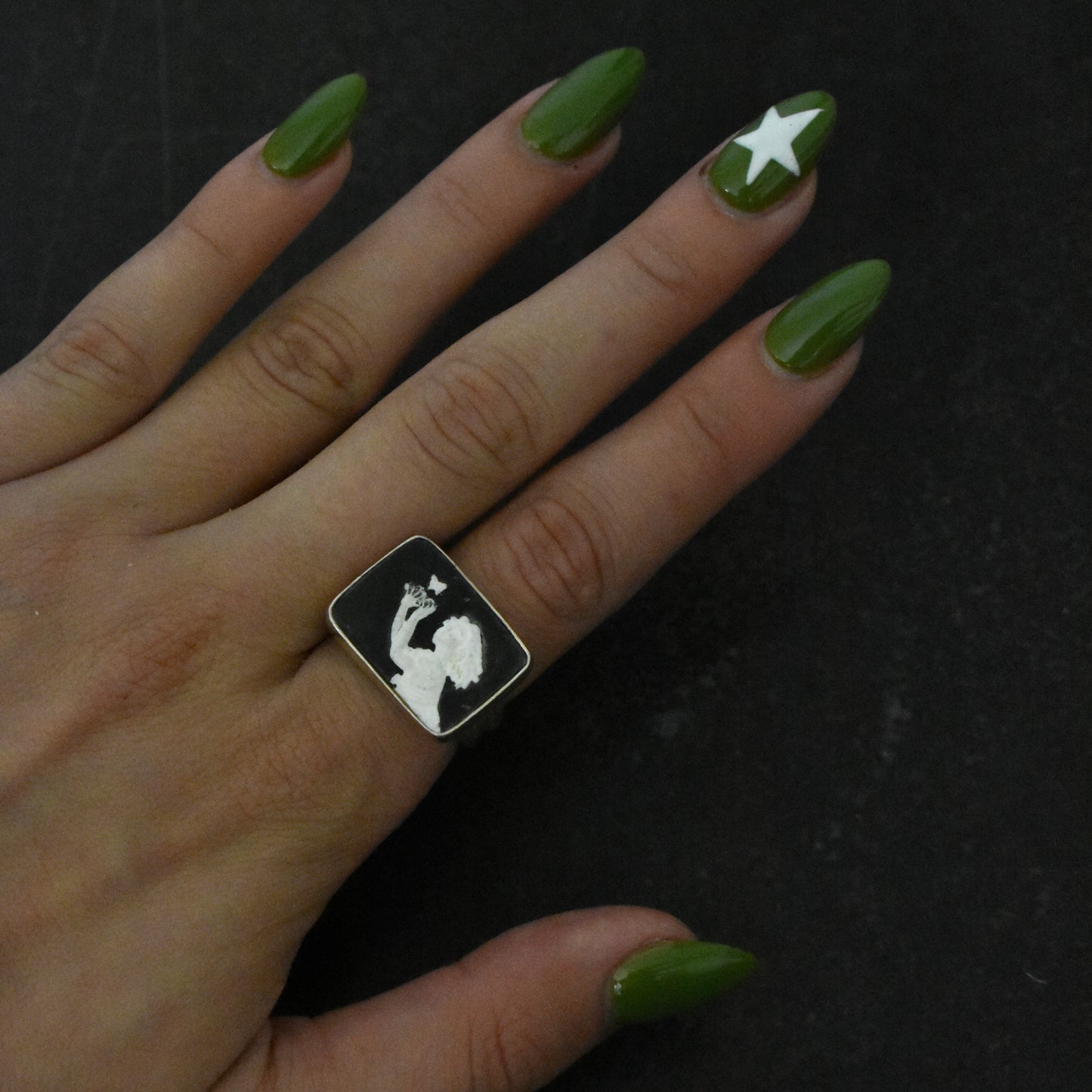 70s Cameo ‘Butterfly Catch’ Signet Ring
