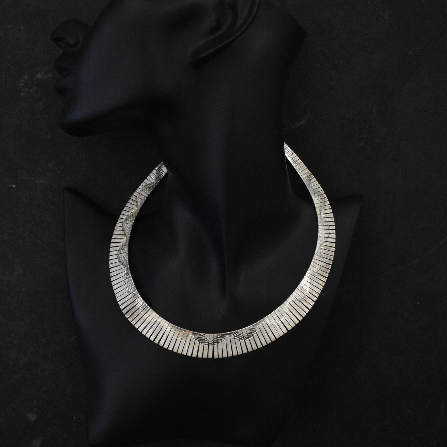 Vintage Milor Etched Collar Necklace