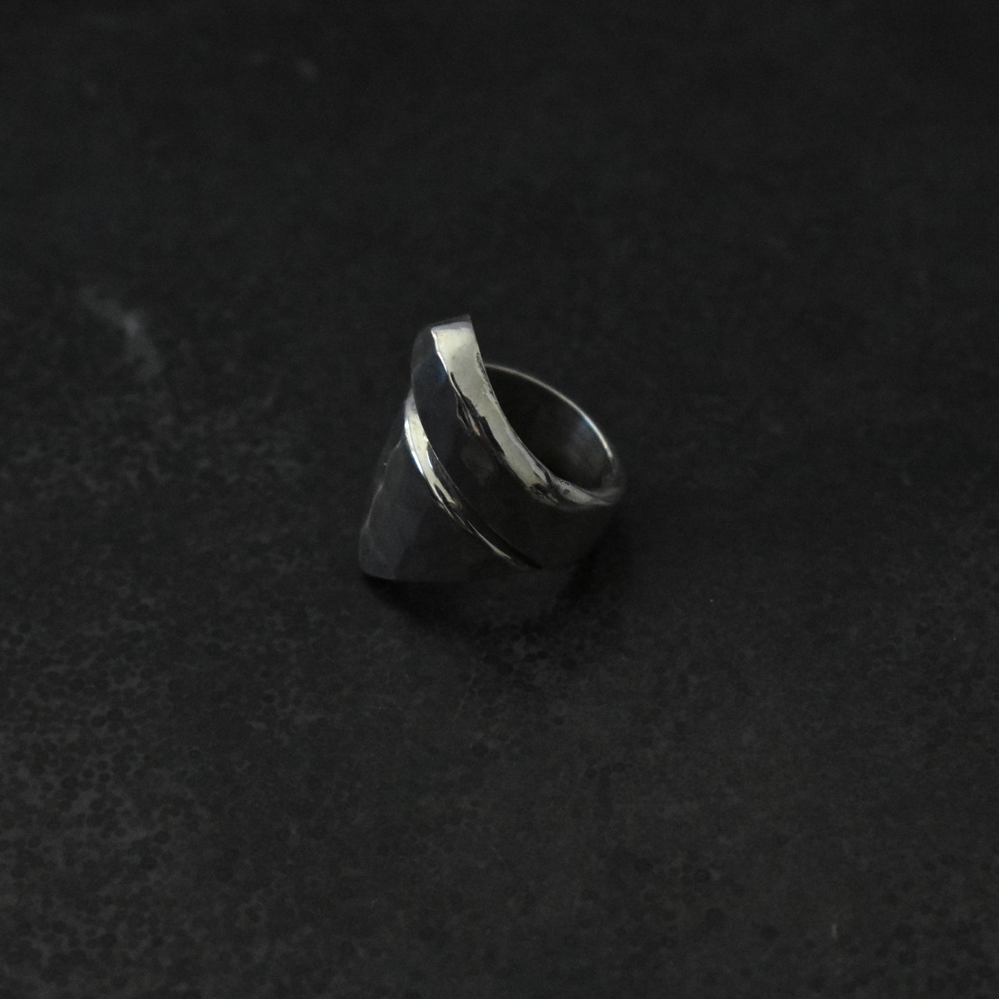 Vintage Hammered Snake Ring